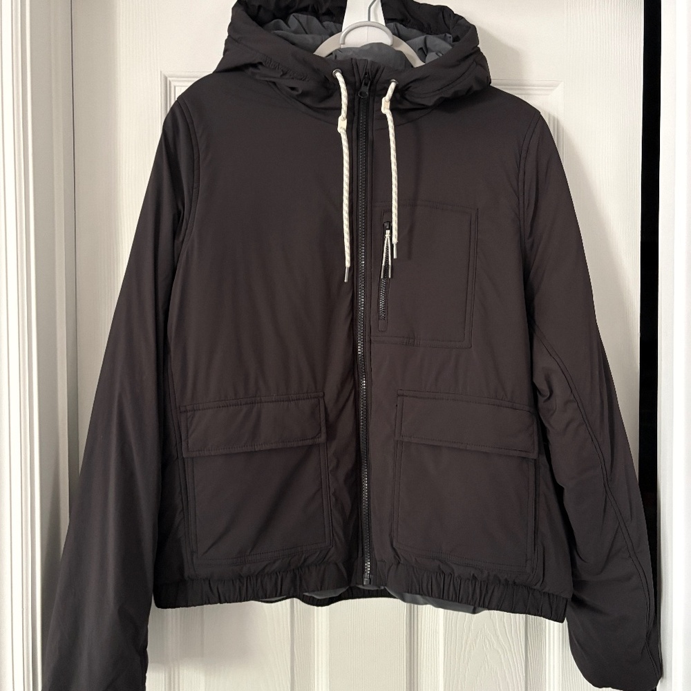 Vuori Tahoe Insulated Jacket in Black X-Large